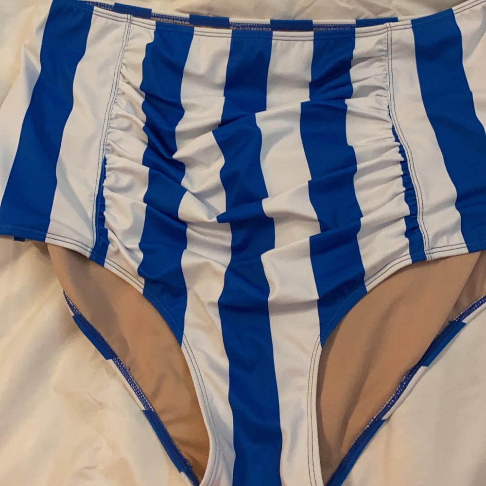 Kortni Jeanie swim bottom